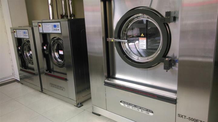 How do industrial washing mach